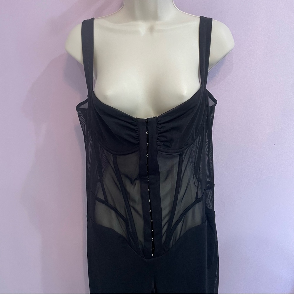 NWT FashionNova Arleth Jumpsuit - Picture 3 of 6